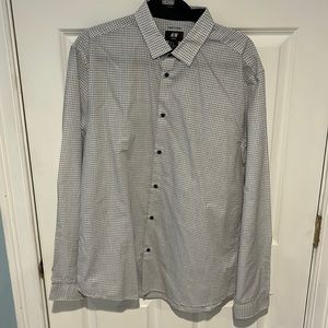 XL Slim Fit H&M Dress Button Down Shirt
